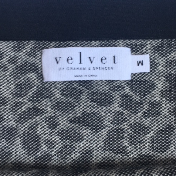 Velvet Skinny Black and Cream Leopard Print Skirt - Picture 5 of 8